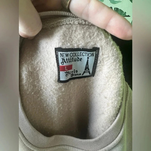 Boutique Womens Tan Paris Embroidered Crewneck Sweatshirt Large - Picture 7 of 7